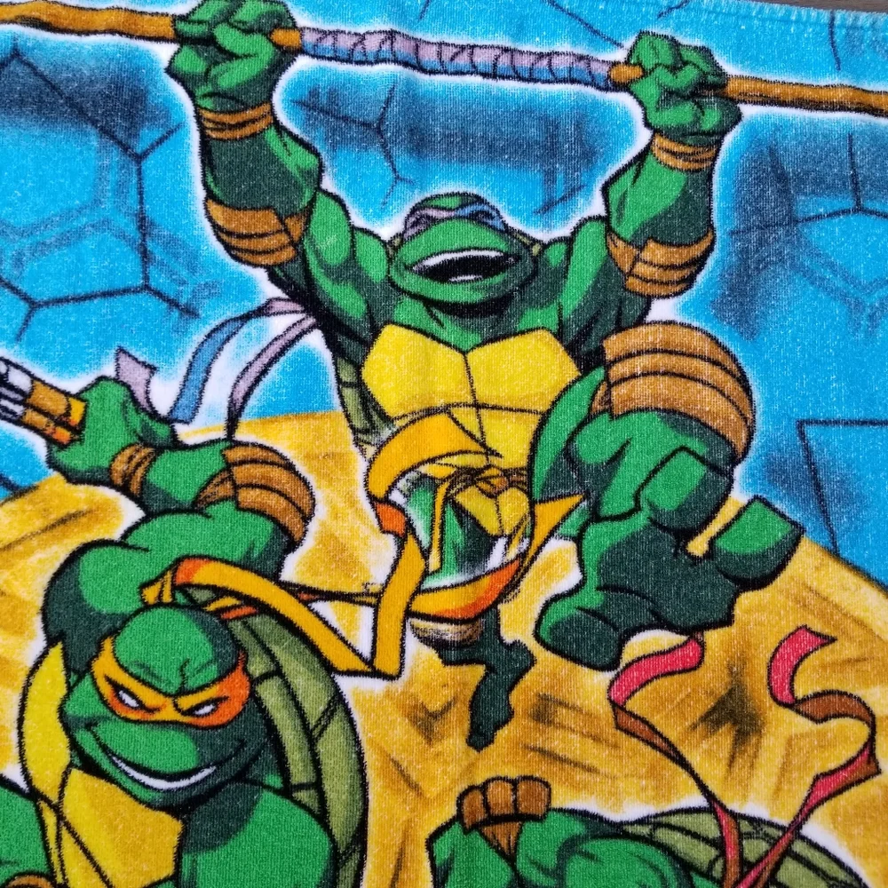 Vintage TMNT Beach Towel Teenage Mutant Ninja Turtles Cowabunga  54”x28” 2003